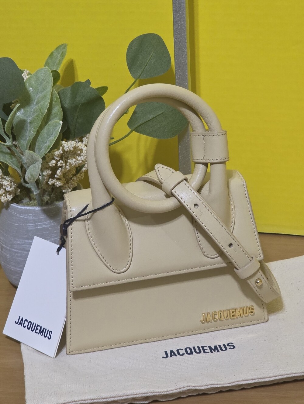 Jacquemus Leather Le Chiquito Noeud Begie Top-Handle Ring Bag